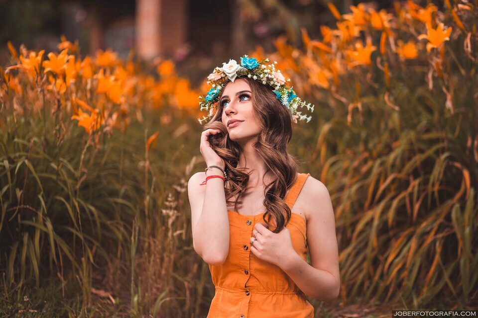 Ensaio de 15 anos de Letícia em Farroupilha nos caminhos de pedra