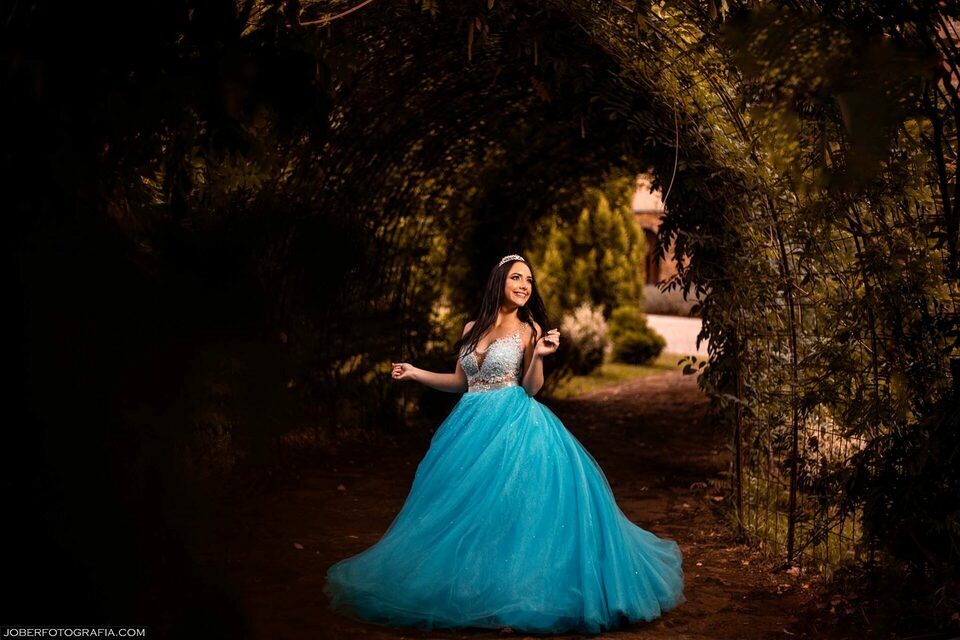 Ensaio de 15 anos de Ju Pelisser na Vinícula Campestre em Vacaria